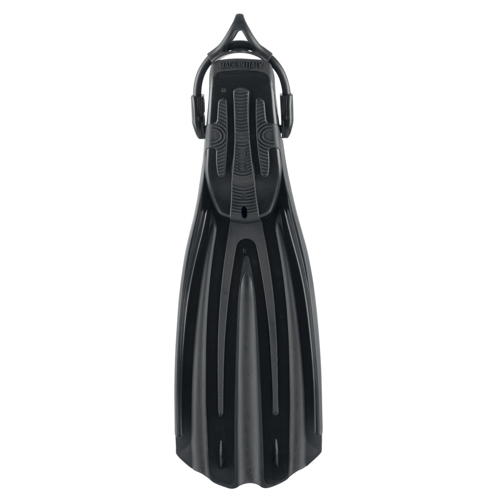 Propulsion with Sling Strap Fin