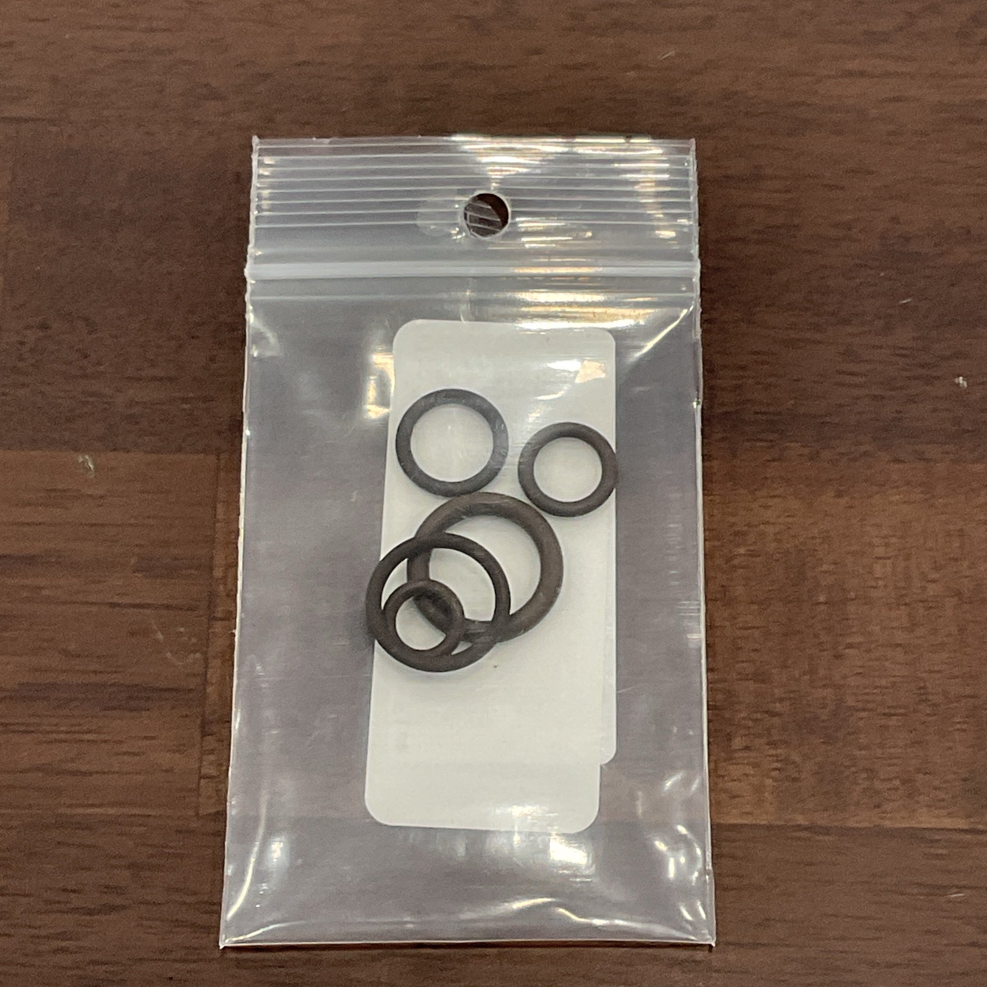 Save-a-dive O-ring kit with tank, valve, and regulator O-rings for field repair