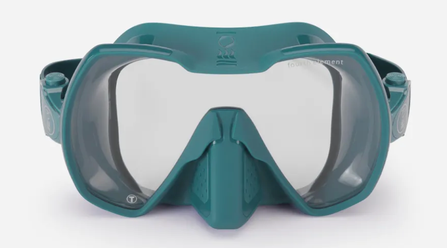 Fourth Element Seeker single-lens dive mask with wide field of vision
