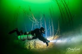 Lake Jocassee technical diving weekend trip with Depth Finder's Scuba